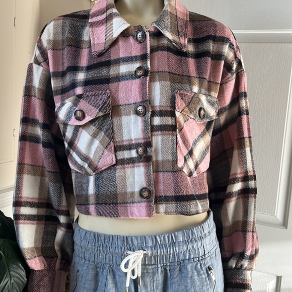 hyfve Pink Cream Tan Black Plaid Cropped Button Down Jacket L - Picture 4 of 11